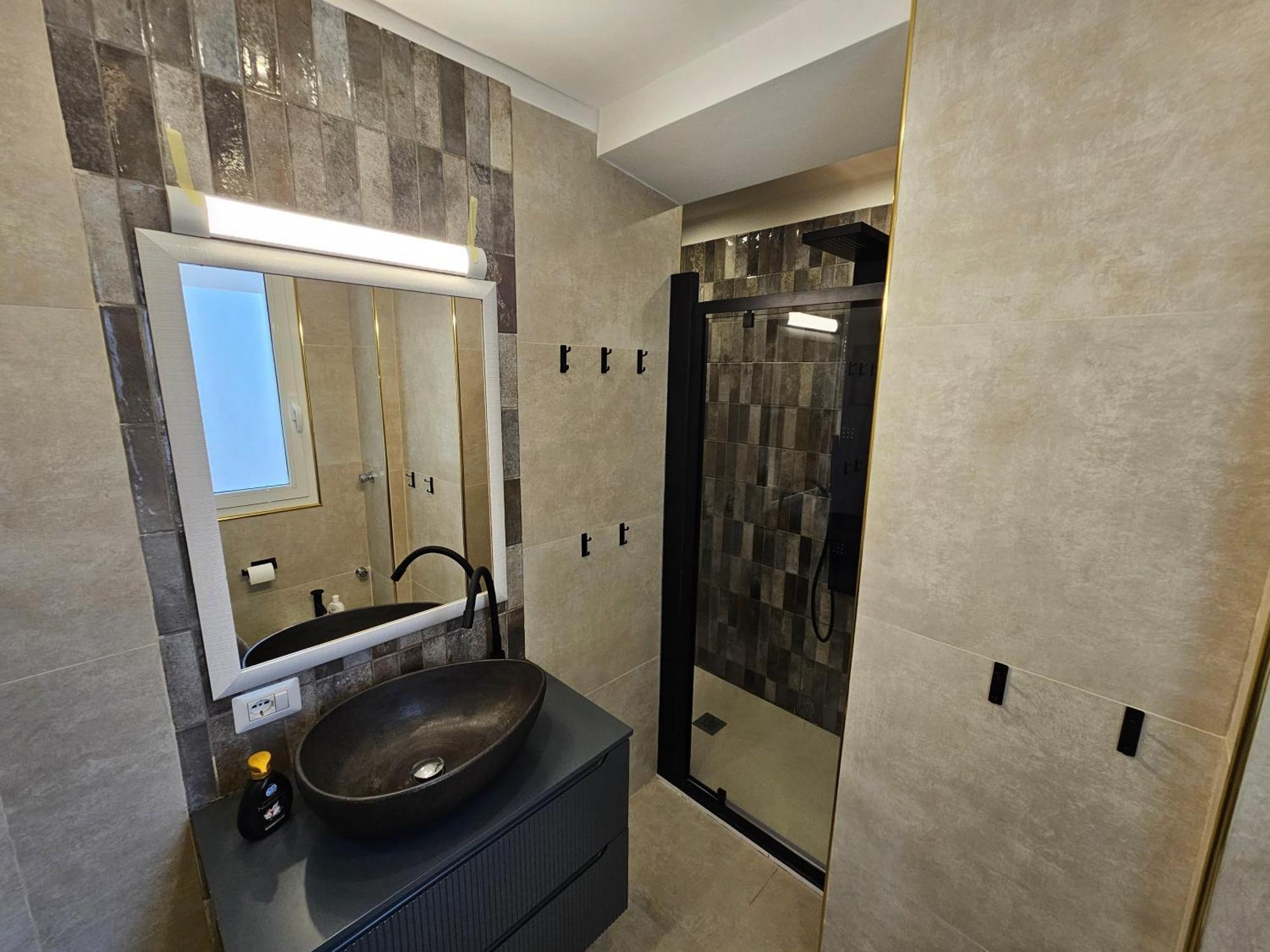 Exclusive Top Floor 2-Bedroom Flat 밀라노 외부 사진